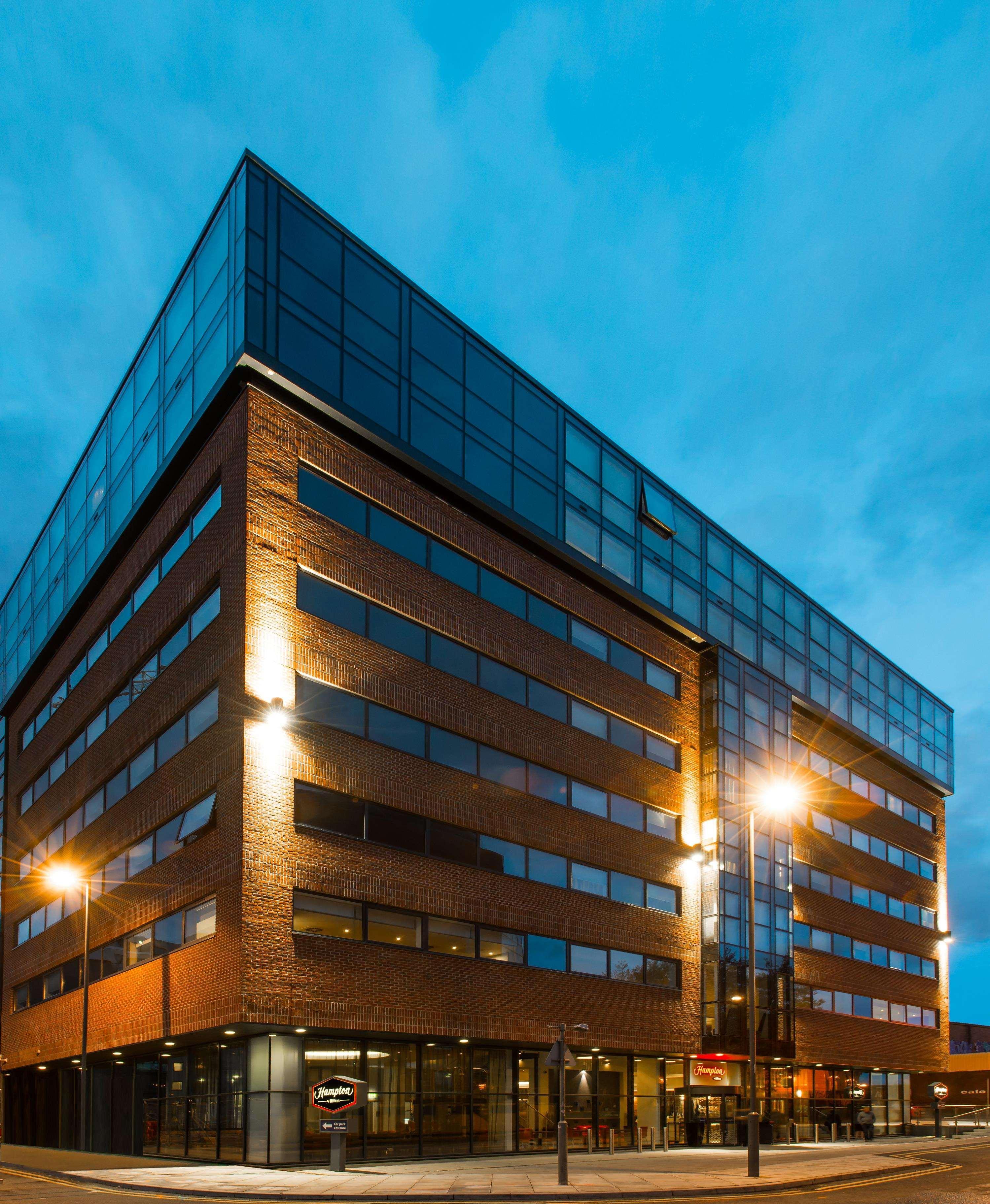 Hampton By Hilton Centre 3*